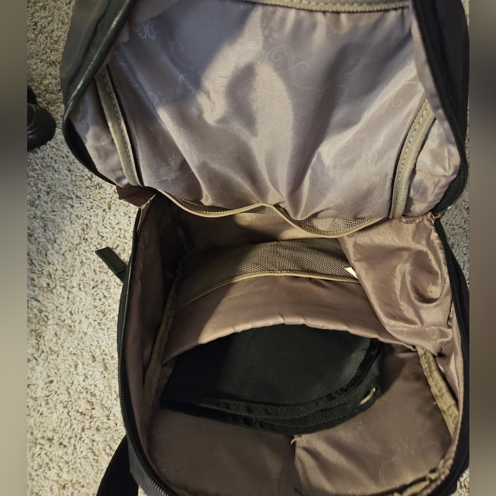 Jujube Backpack - Picture 3 of 6